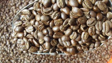 CÀ PHÊ PHA MÁY RANG VỪA (Meedium Roastering)